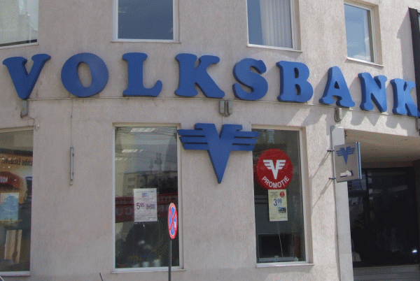 Volksbank va reduce soldul creditelor prin restituirea comisioanelor de risc