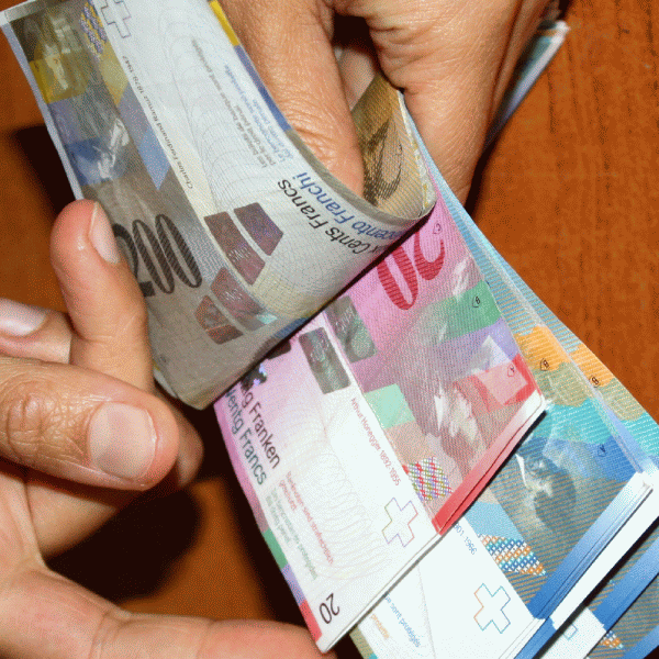 "Împărţirea echitabilă a poverii presupune discounturi de până la 48%, la conversia creditelor"