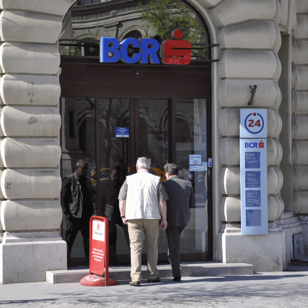 "Instanţa a respins principala solicitare din procesul colectiv cu Piperea"