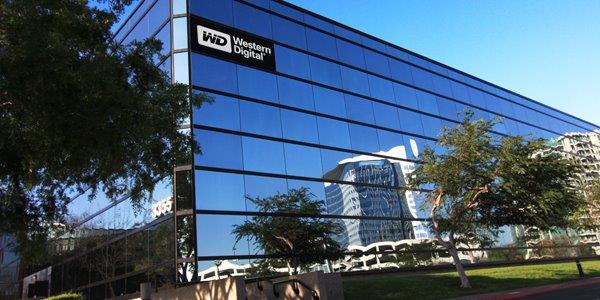 Western Digital achiziţionează SanDisk pentru 19 miliarde dolari