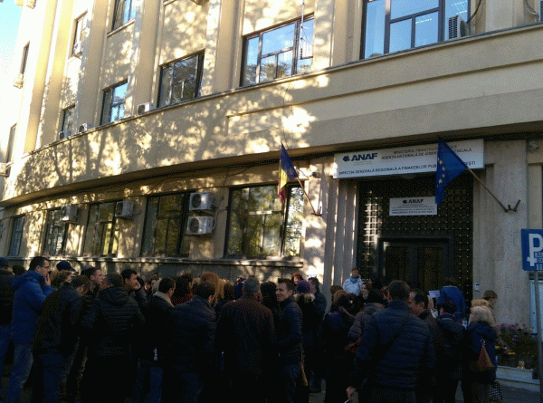  Sindicaliştii SED LEX cer demisia şefului ANAF pentru abuz în servciu