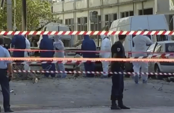 O bombă a explodat în faţa birourilor Federaţiei Elene de Afaceri la Atena