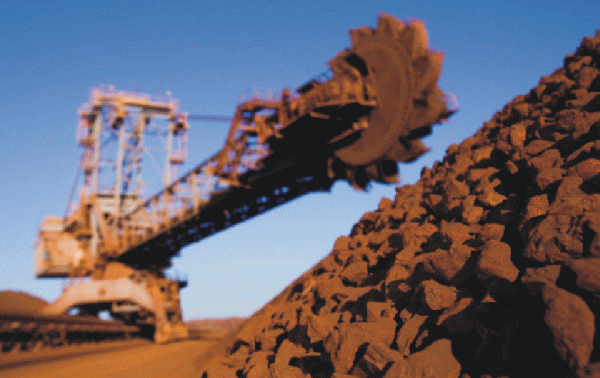 "Rio Tinto" îşi reduce cheltuielile