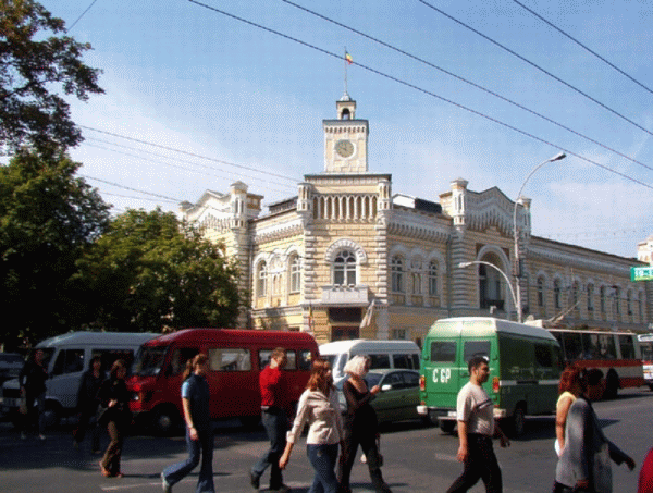 Preşedintele Republicii Moldova va fi ales direct de cetăţeni