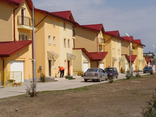 Cererea de reexaminare a Legii dării în plată - pe masa Comisiei Juridice