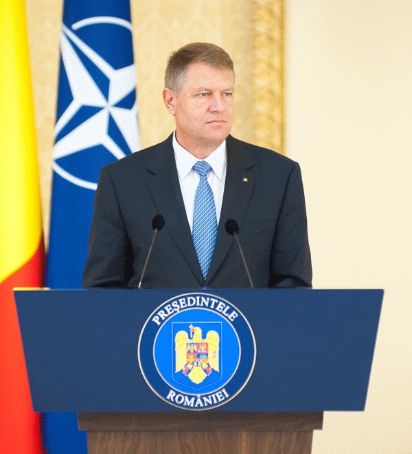 Iohannis cere reexaminarea legii privind supravegherea macroprudenţială a sistemului financiar