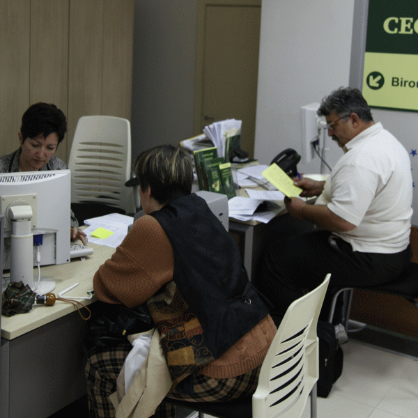 Primele controverse între consumatori şi Centrul SAL 