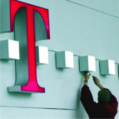 "Rezultatele Telekom reflectă managementul ineficient din 2014-2015, dar şi investiţiile sub nivelul optim"