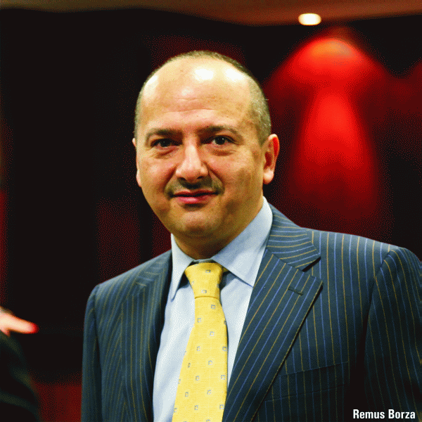 "Este posibilă listarea Hidroelectrica în noiembrie, chiar dacă iese din insolvenţă în octombrie"