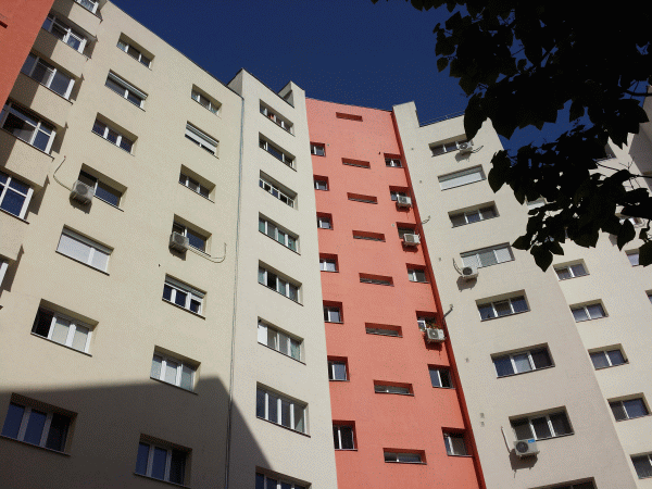Legea dării în plată a scăzut preţul mediu solicitat pentru apartamente