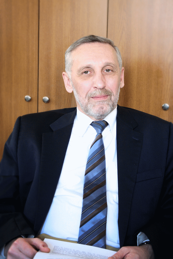 "Nu am semnat niciodată un acord cu Securitatea, cu atât mai puţin să-i ajut"