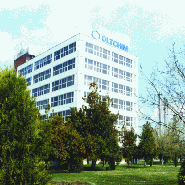 Dispută între Oltchim şi CET Govora privind preţul de livrare a energiei electrice de la 1 iulie