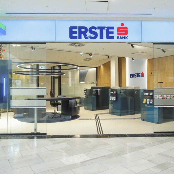 "Erste Group" aşteaptă un profit net de 560 milioane euro în T2