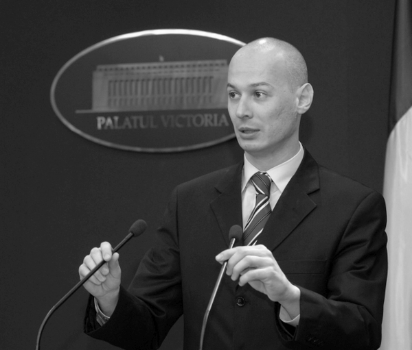Bogdan Olteanu