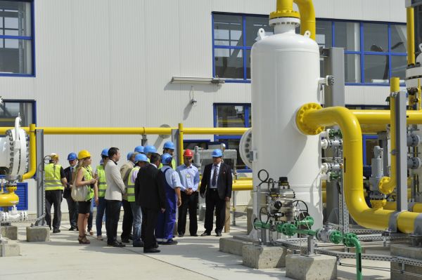 Producătorii de gaze vor încheia contracte pe bursă pentru minim 5% din gazele livrate în octombrie-decembrie 2016