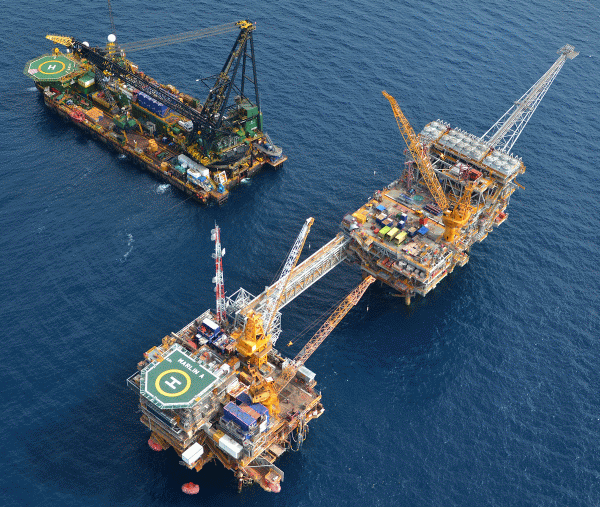 "Exxon" iese din trei blocuri de explorare din Kurdistan