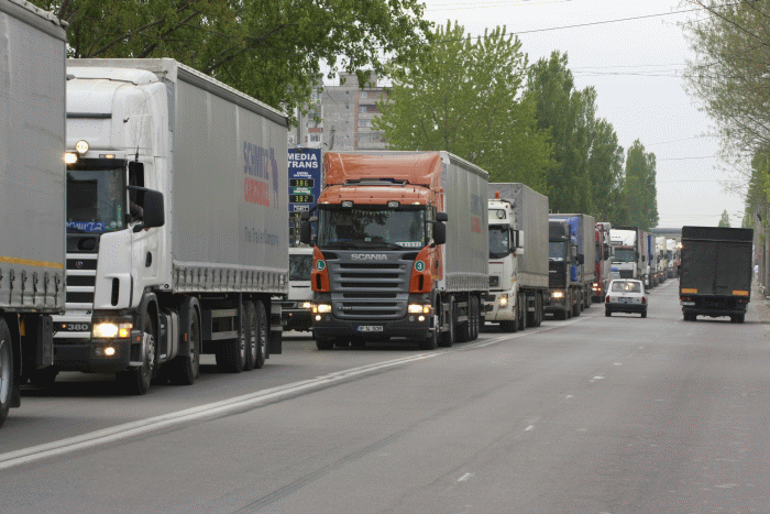 Patronatele din transporturi solicită ca EximAsig să fie autorizată să emită poliţe RCA