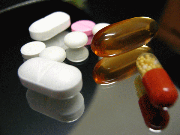 O companie farmaceutică a lansat o investigaţie internă privind acuzaţii de mituire a medicilor români