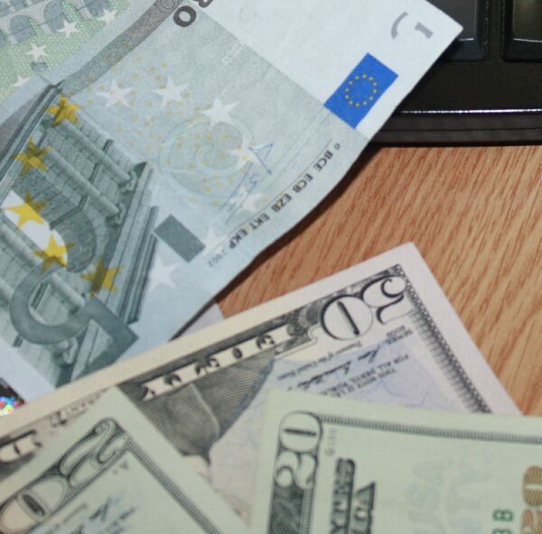 UE şi SUA au convenit reducerea barierelor de capital pentru susţinerea pieţei de asigurări transatlantice