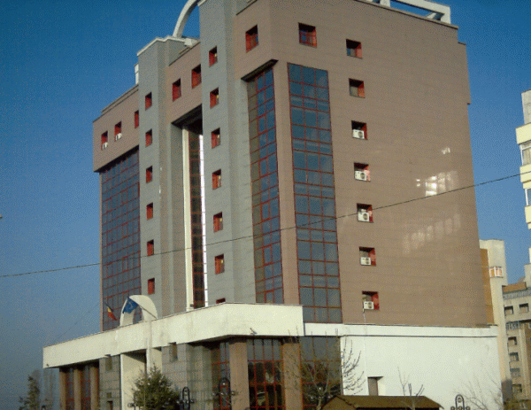 Profitul net al "SIF Oltenia" a scăzut cu 24% în 2016