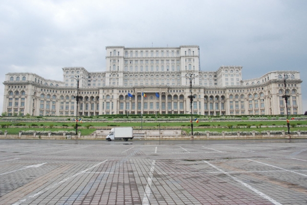 Protest împotriva proiectului legii graţierii anunţat duminică în faţa Parlamentului