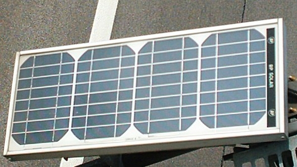 Guvernul a aprobat măsuri de sprijin pentru producţia de energie regenerabilă