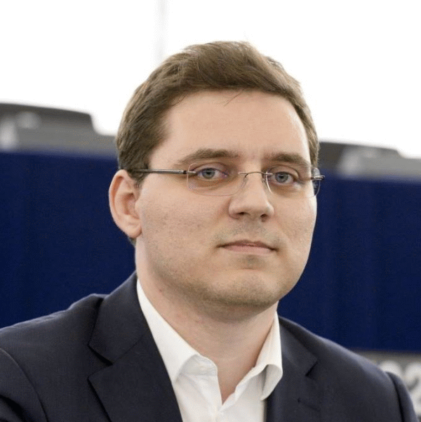 Victor Negrescu (Sursa foto: Facebook)