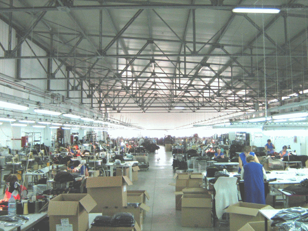 Comenzile noi din industria prelucrătoare au crescut cu 9,8%, în februarie