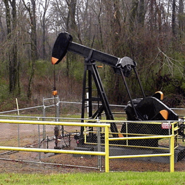 OPEC negociază intens prelungirea acordului de reducere a producţiei de ţiţei