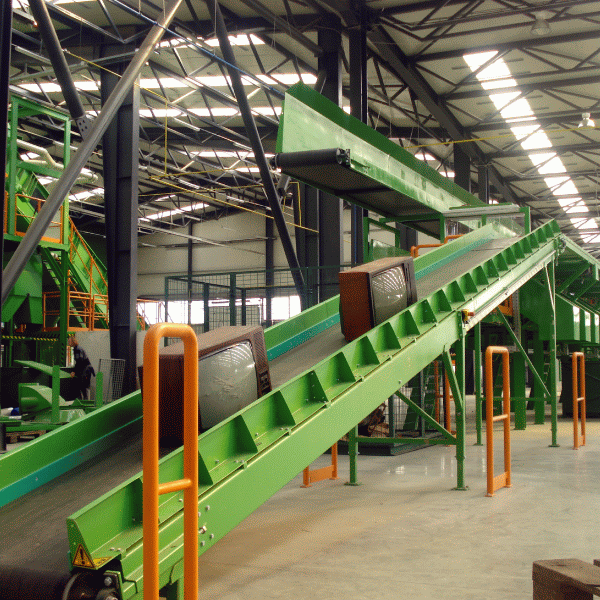 Doar 5% dintre deşeurile colectate ajung în fabricile de reciclare