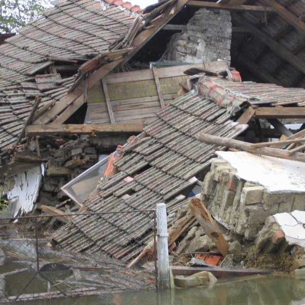 PAID este capabil să plătească daune de 900 milioane euro, în cazul unui dezastru ca în 1977