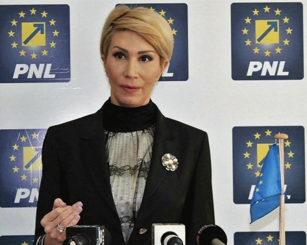 Raluca Turcan (Sursa foto: Facebook)