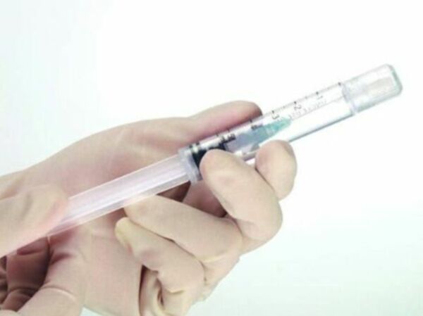 Ministerul Sănătăţii a început livrarea noilor doze de vaccin hexavalent