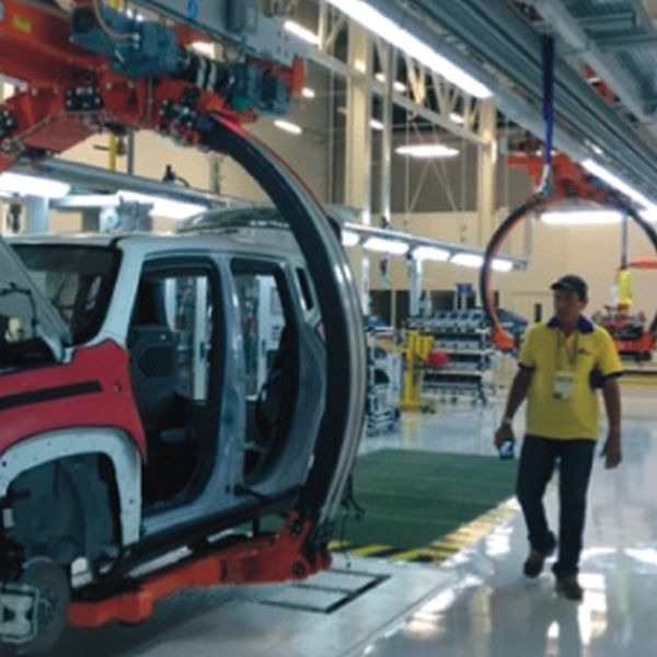 "Fiat Chrysler" recheamă la service 1,33 milioane de vehicule