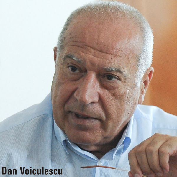 Liber la Dan Voiculescu