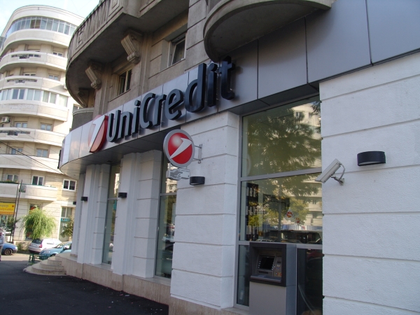 ASF aprobă ratele finale ale dobânzii în cazul emisiunii de obligaţiuni de 500 milioane lei a "Unicredit Bank"