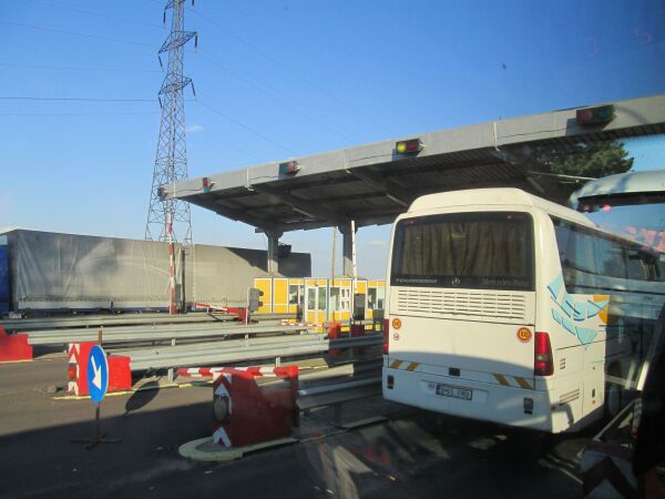 "Un număr de 3,3 milioane de vehicule au utilizat în perioada ianuarie - iulie podurile Feteşti şi Cernavodă"