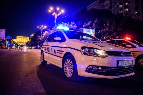 Maşină de poliţie (Sursa foto: Facebook/ Poliţia Română)