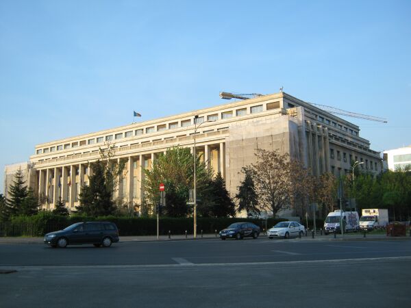 Guvernul a adoptat modificări ale legislaţiei penale referitoare la confiscarea extinsă