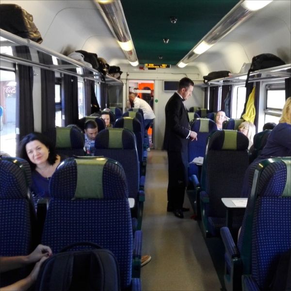 100 de turişti au plătit câte 650 de euro pentru experienţa Transilvania Train