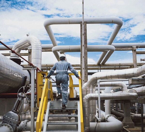 Aproximativ 5,5% din producţia petrolului din Golful Mexic este închisă, după uraganul Harvey