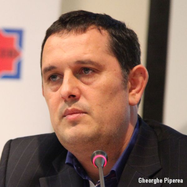 Piperea: "IFN-urile mănâncă din tortul băncilor"