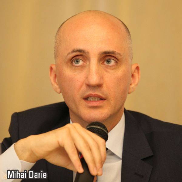 "Sperăm ca strategia energetică să ajute domeniul privat în stimularea investiţiilor"