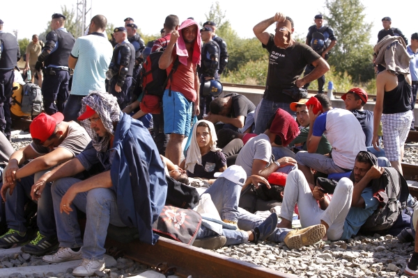 Migranţi (Sursa foto: Agerpres / EPA)
