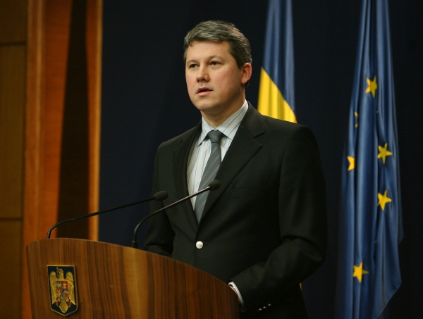 Comisia de anchetă SIPA îl audiază azi pe fostul ministru al Justiţiei Cătălin Predoiu