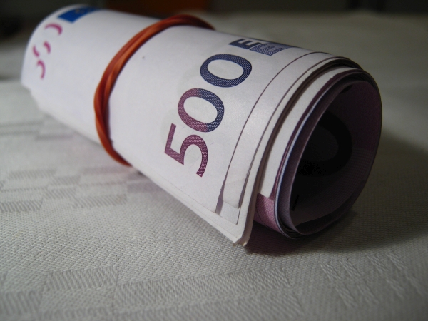 Rezervele valutare la BNR au crescut cu 1,8%