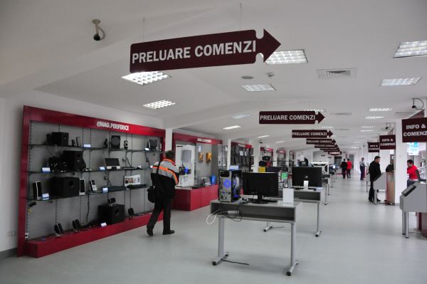 Smartphone-ul a devenit instrumentul preferat pentru efectuarea cumpărăturilor
