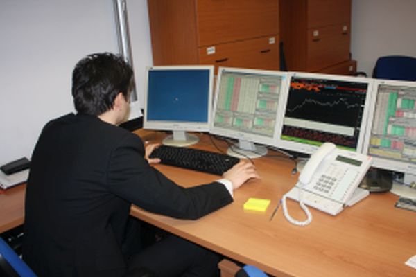  Profitul net al Prefab a scăzut cu 75,2%, la 160,558 lei