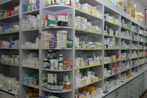 Acţiunile companiei farmaceutice Acorda s-au prăbuşit cu 40% 