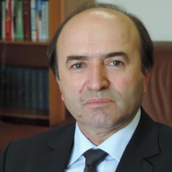 Tudorel Toader (Sursa foto: Facebook)
